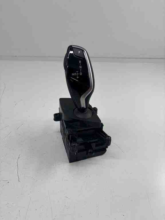 BMW 5 Series G30/G31 (2016-2023) Alternator bracket 034971105 32438583