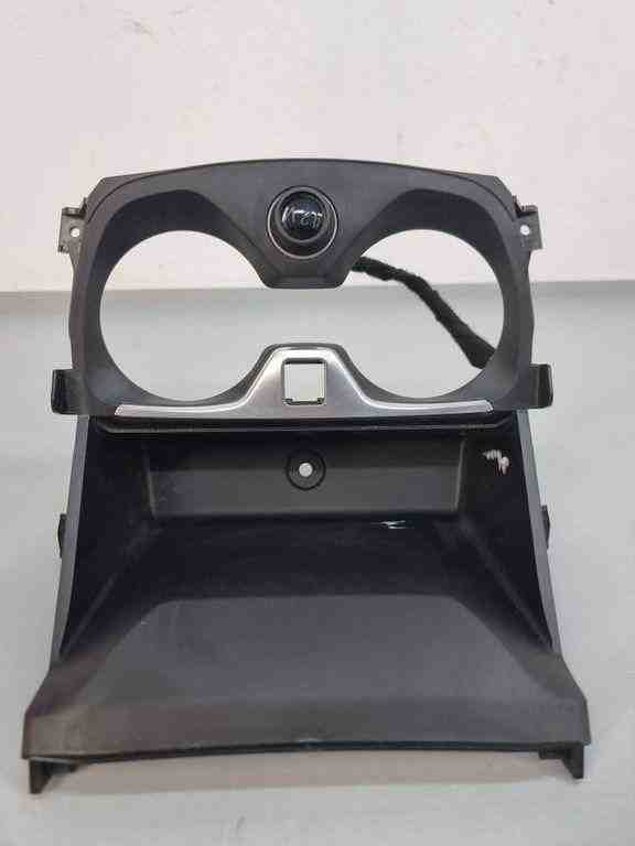 BMW 1 Series F40 (2019-2024) Center Console Trim 2081567X 32440011