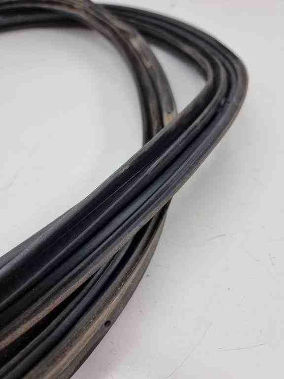KIA Sportage 4 generation (2016-2022) Bootlid Seal Rubber 32440193