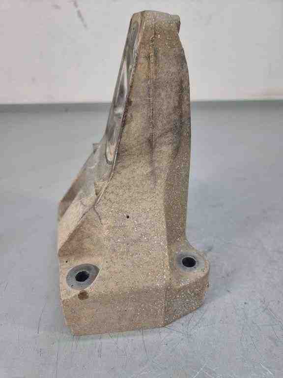 LAND ROVER Range Rover Sport 2 generation (2013-2022) Engine Bracket Right Side M8e26037aa 32440953