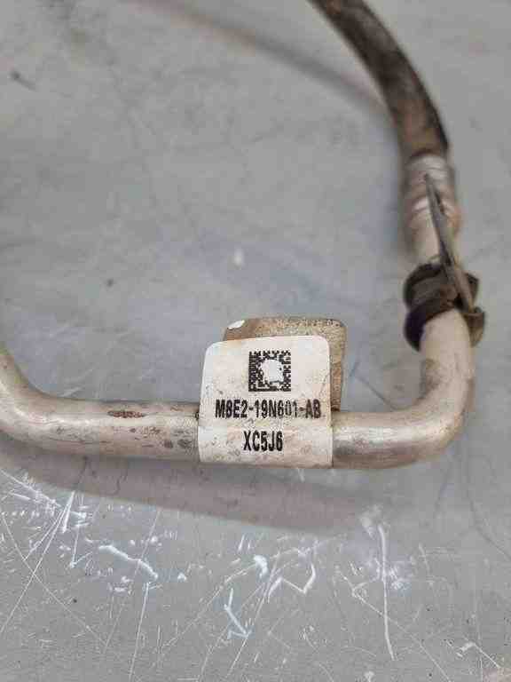 LAND ROVER Range Rover Sport 2 generation (2013-2022) AC Hose Pipe M8e219n601ab 32440960