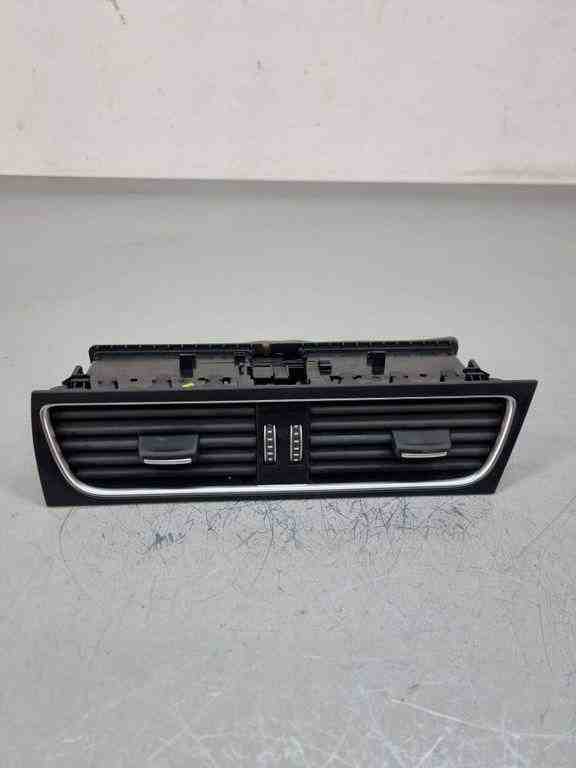 AUDI A5 8T (2007-2016) Center console air vents 8t2820951d 32441015