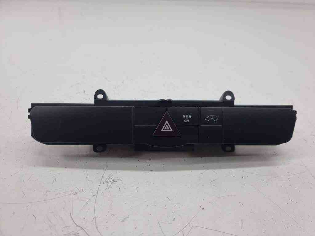 VOLKSWAGEN Crafter 1 generation (2006-2016) кнопка опасности A9068701710 32442100