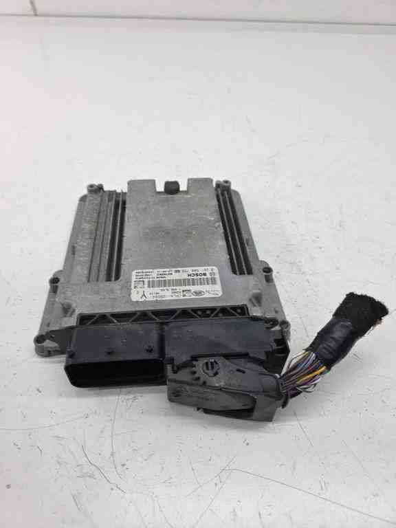 LAND ROVER Range Rover Sport 2 generation (2013-2022) Engine Control Unit ECU CPLA12B684Y 32442780