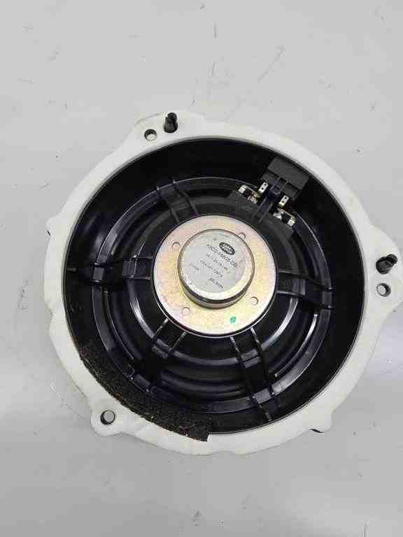 LAND ROVER Range Rover Evoque L538 (1 gen) (2011-2020) Rear Right Door Sound Speaker K8D218808CB 32443809