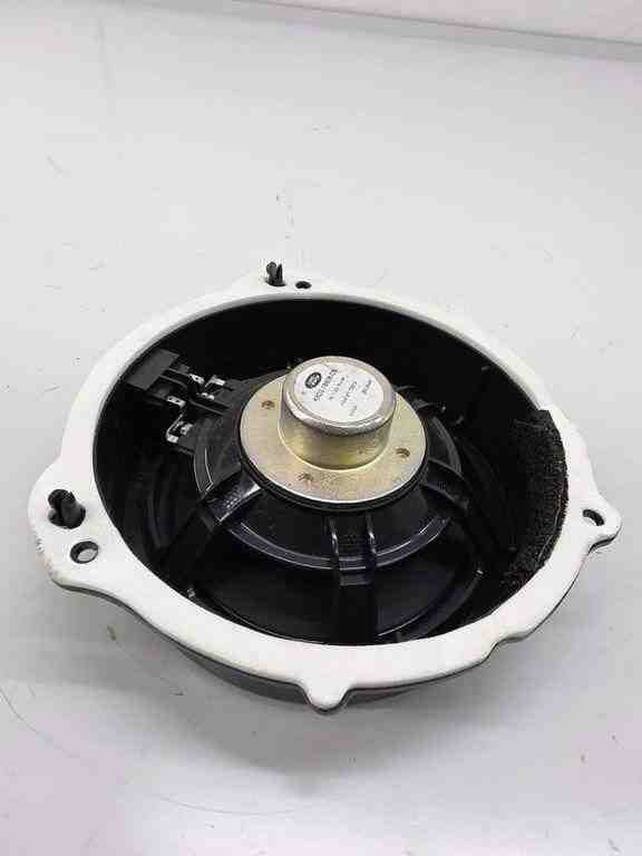 LAND ROVER Range Rover Evoque L538 (1 gen) (2011-2020) Rear Right Door Sound Speaker K8D218808CB 32443809