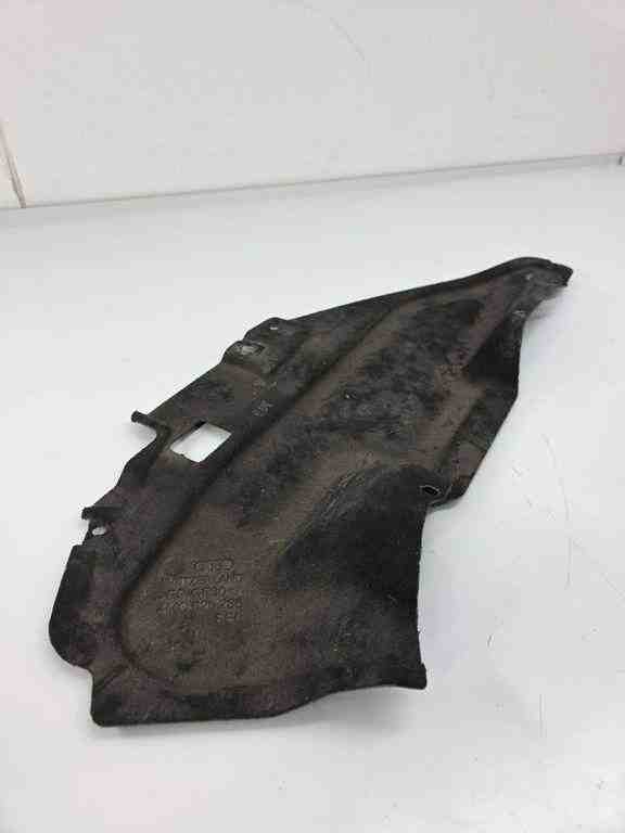 AUDI Q7 4M (2015-2024) Left Side Underbody Cover 4M0825285 32443882