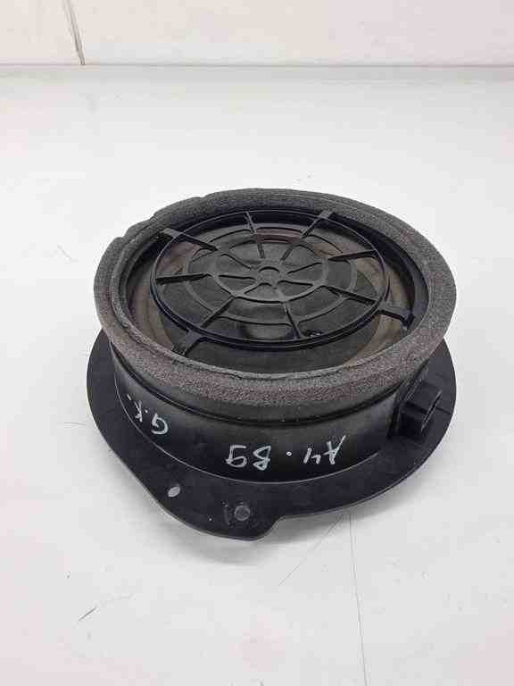 AUDI A4 B9/8W (2015-2024) Rear Right Door Sound Speaker 8W5035411 32443906