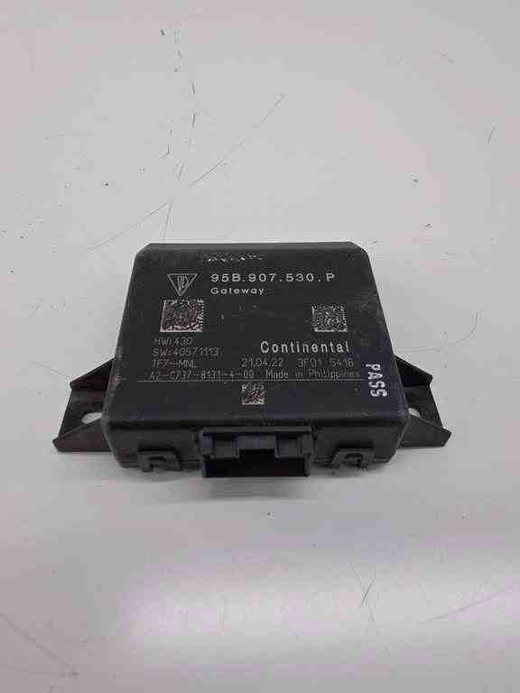 PORSCHE Macan 1 generation (2013-2023) Gateway Control Unit 95B907530P 32444172