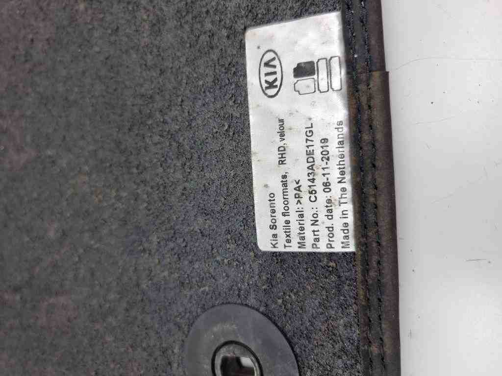 KIA Sorento 2 generation (2009-2021) Набор ковров C5143ade17gl 32444481