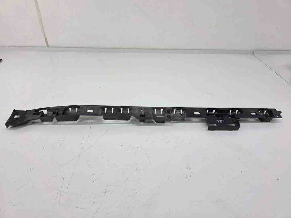 PORSCHE Macan 1 generation (2013-2023) Sideskirt Bracket 95B853537B 32444588