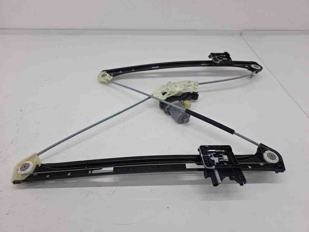 PORSCHE Macan 1 generation (2013-2023) Front Right Door Window Regulator 95B837462B 32444614