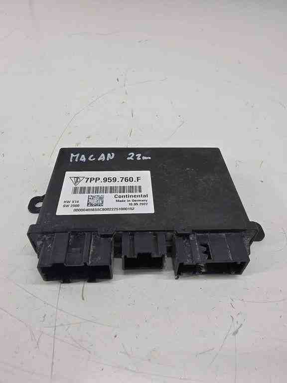 PORSCHE Macan 1 generation (2013-2023) Front Right Seat Control Unit 7PP959760F 32444716
