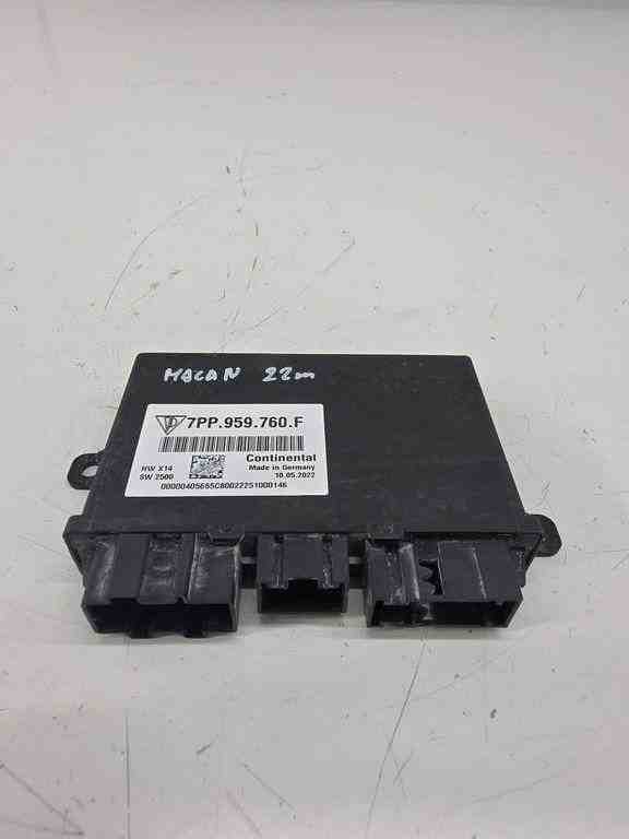 PORSCHE Macan 1 generation (2013-2023) Front Right Seat Control Unit 7PP959760F 32444717
