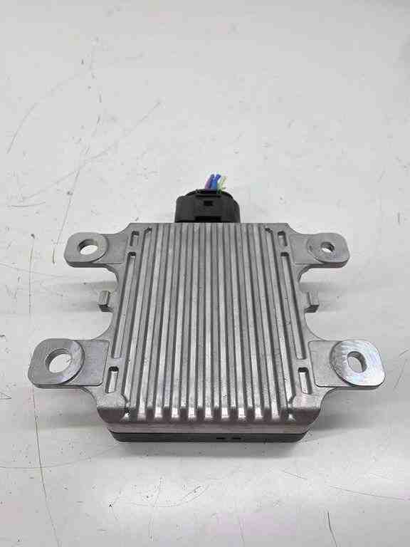 PORSCHE Cayenne 3 generation (2017-2023) Rear Left Door Window Molding 7P0927601A 32444785