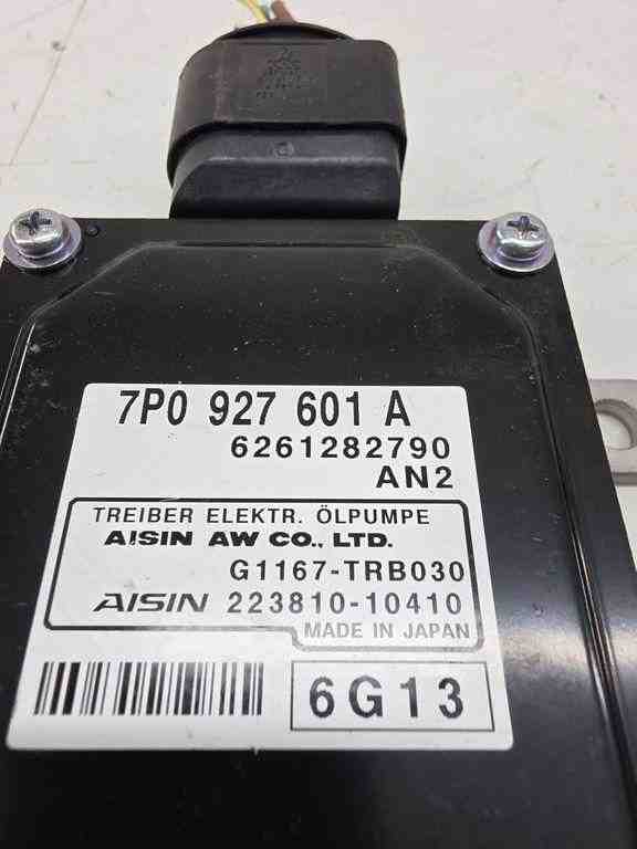 PORSCHE Cayenne 3 generation (2017-2023) Rear Left Door Window Molding 7P0927601A 32444785