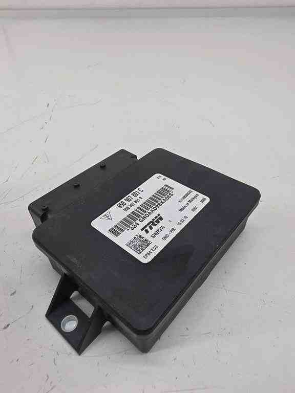 PORSCHE Macan 1 generation (2013-2023) Handbrake Control Unit 95B907801C 32444802