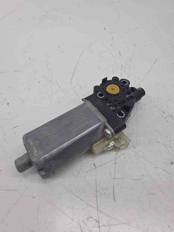 PORSCHE Macan 1 generation (2013-2023) Front Left Seat Control Motor 0390203389 32445131