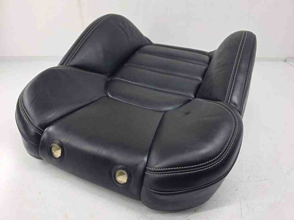 PORSCHE Macan 1 generation (2013-2023) Seat trim details 32445135