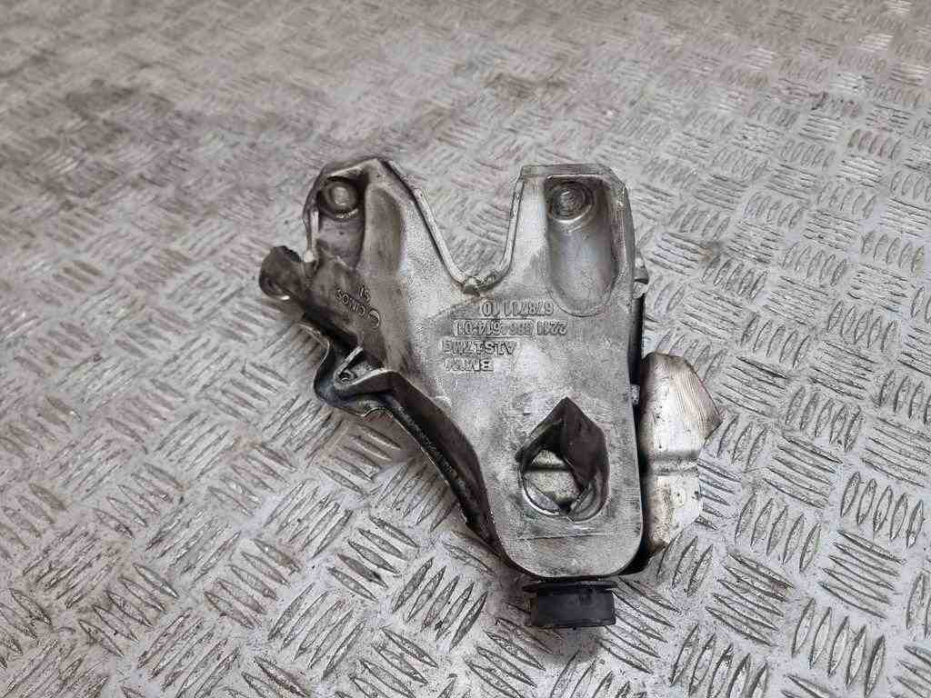 BMW X5 F15 (2013-2018) Engine Bracket Right Side 6864614 32445244