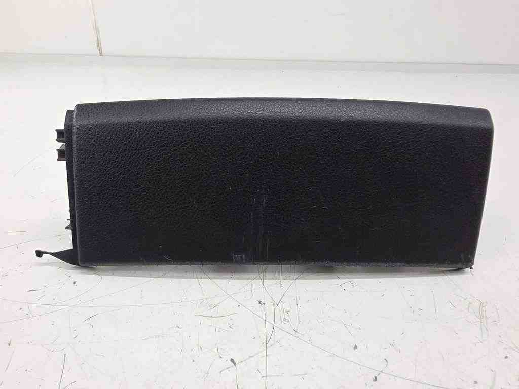 PORSCHE Macan 1 generation (2013-2023) Seat trim details 95B881458 32445373