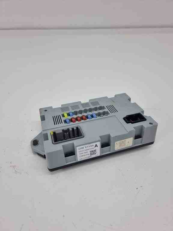 LAND ROVER Range Rover Sport 2 generation (2013-2022) Fuse box Cpla14q073aa 32464053