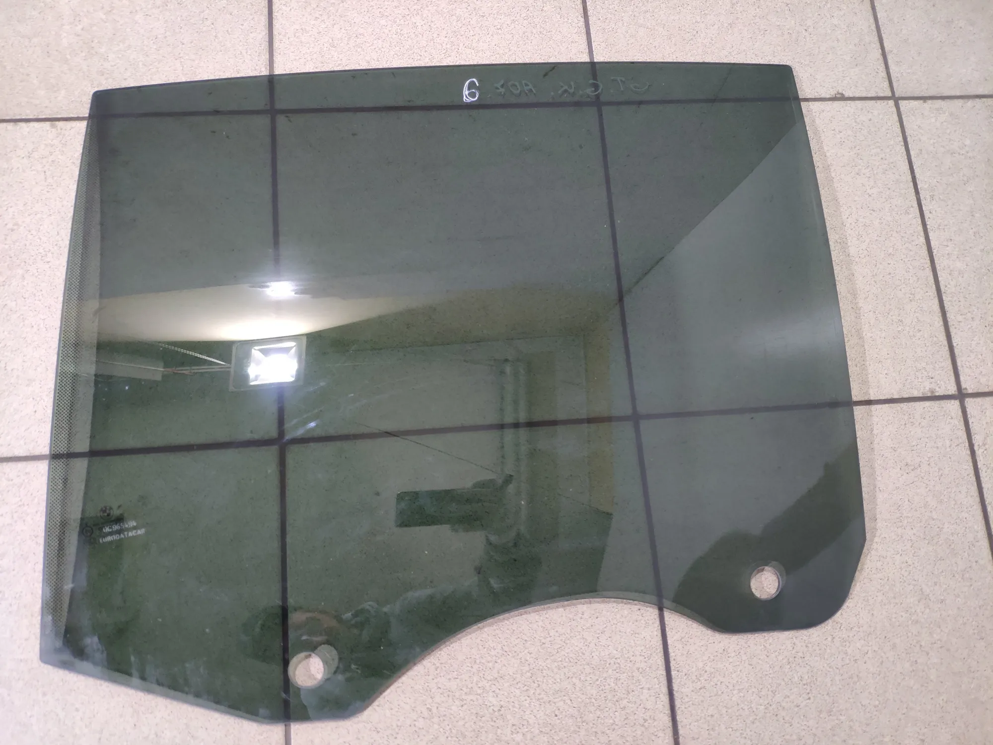E00029220T, Rear Left Door Glass, 20 offers, price from 3283.18 HUF