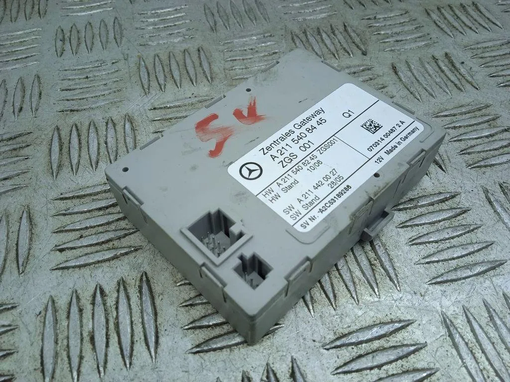 A2115408445, Gateway Control Unit, 20 offers, price from 3 EUR