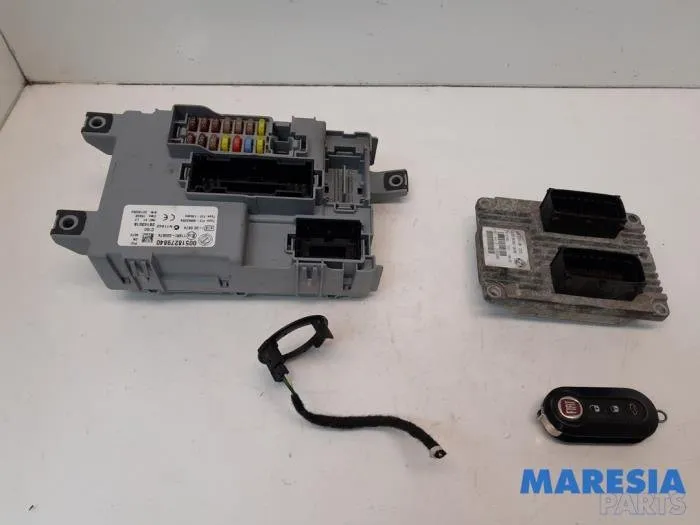 71749374, Unidad de control del motor ECU, 3 ofertas, precio desde 315 EUR